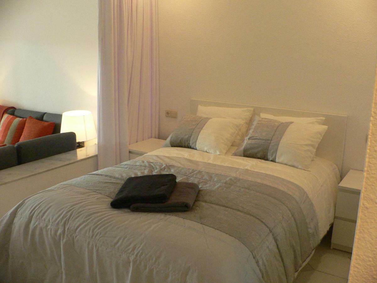 Ferienwohnung Casa Robert y Nergiz Sitio de Calahonda Exterior foto