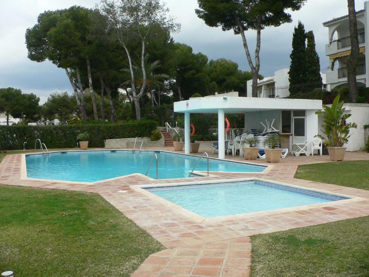 Ferienwohnung Casa Robert y Nergiz Sitio de Calahonda Exterior foto