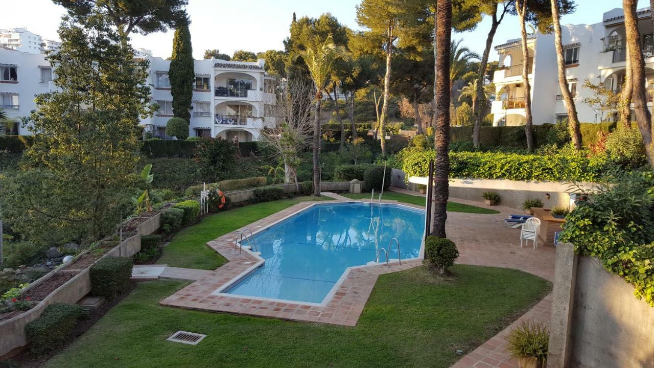Ferienwohnung Casa Robert y Nergiz Sitio de Calahonda Exterior foto